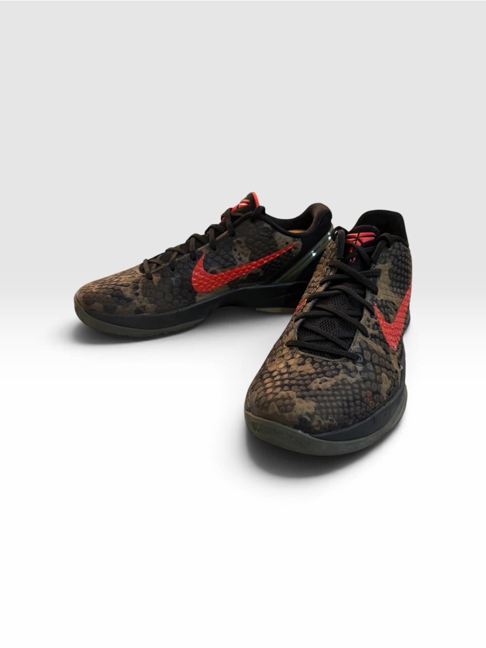 Kobe 6 protro Italian Camo (2024) Size 9.5! Excellent Condition!